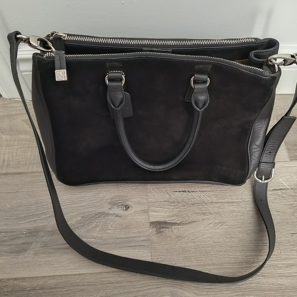 Soprano purse